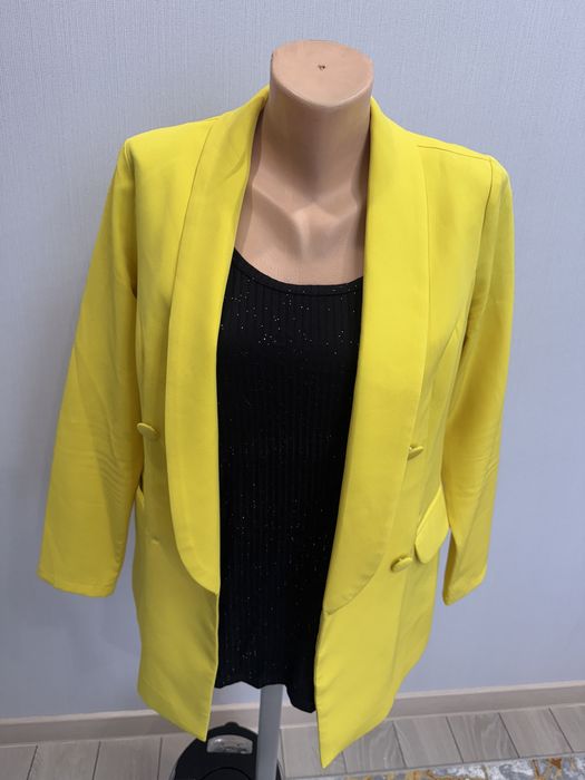 Пиджак костюмммм