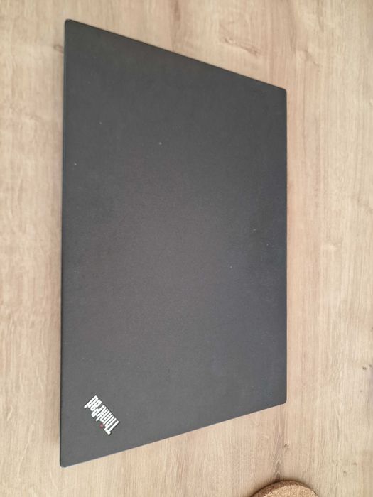 Laptop Lenovo ThinkPad T460 8GB RAM, 250GB SSD, Windows 11 LTSC