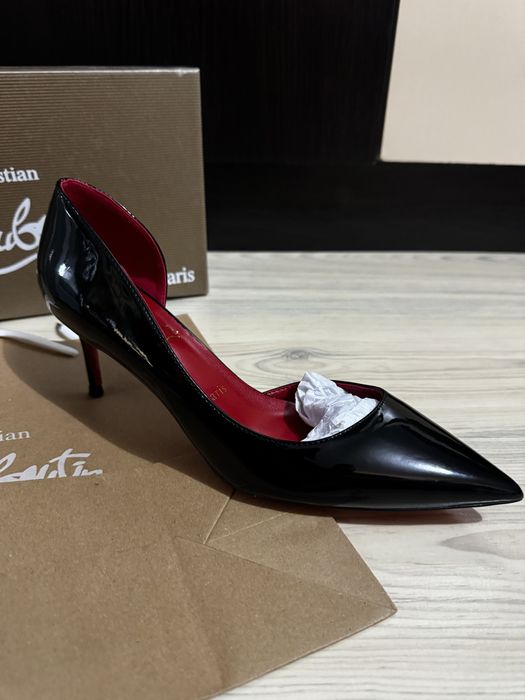 ЧИСТО НОВИ! Дамски токчета Christian Louboutin Kate