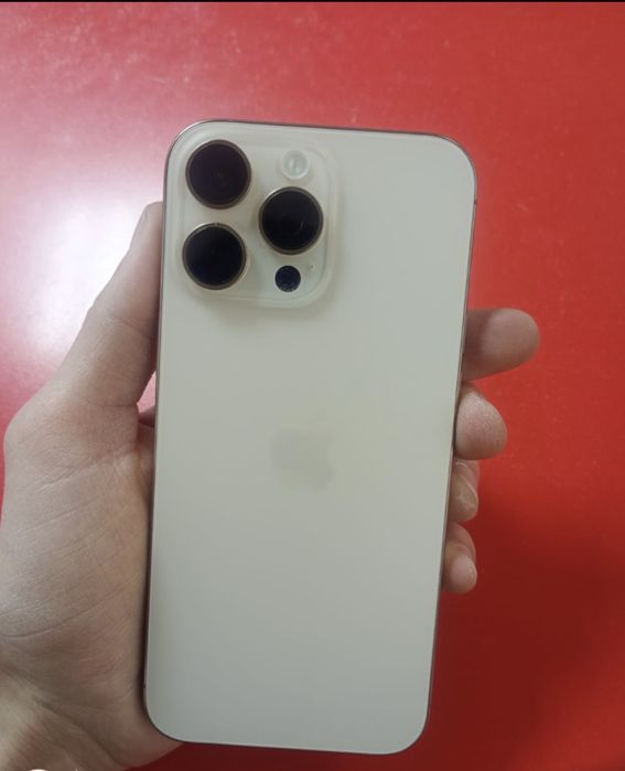 iPhone 16 Pro Max 256GB. Топовый флагман. Титан