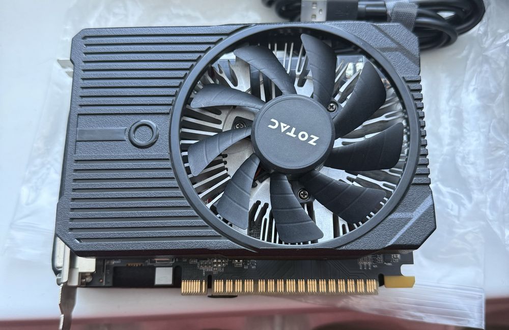 Продам GTX 1050 ti