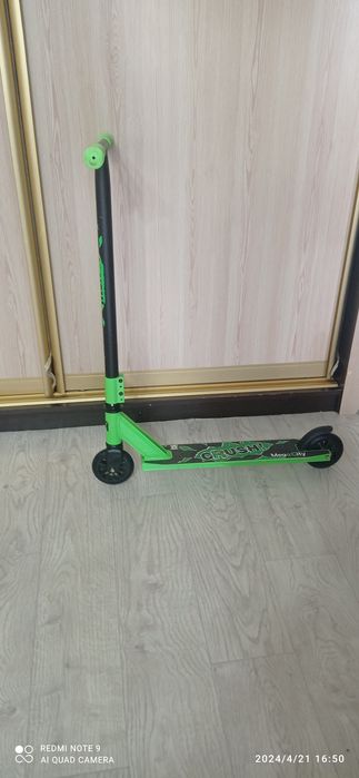 Продам трюковый самокат
