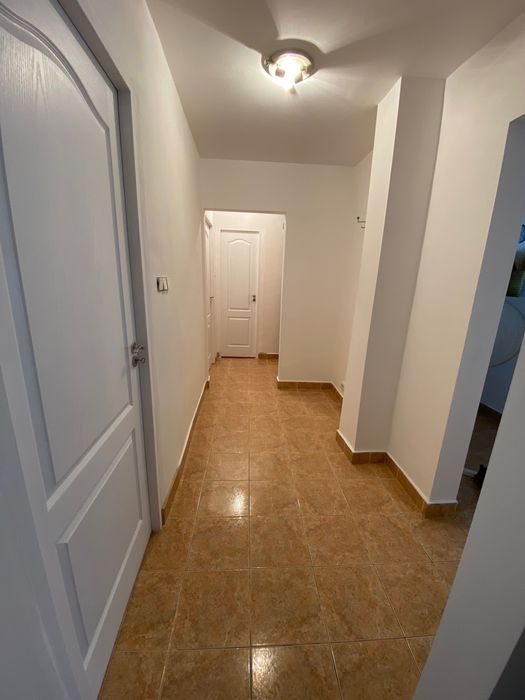 Apartament cu 4 camere de vânzare in Rogerius