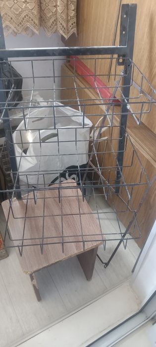 Полки, стеллажи.