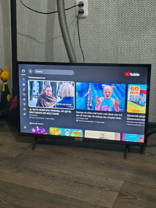 Телевизор TCL 32 дюйма 81 см