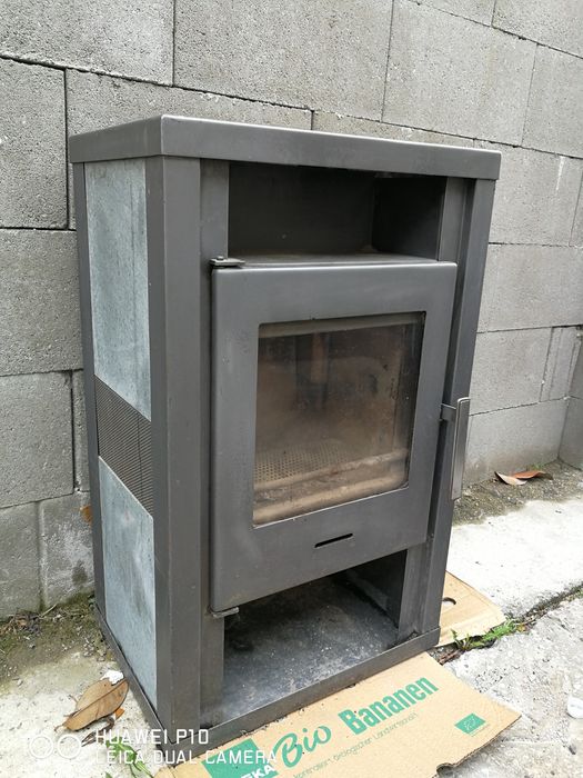 Semineu din metal cu samota