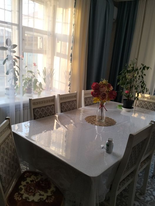 Стол  без стуля за 50