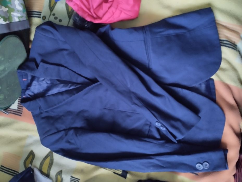 Школьные сумки и кастюмы