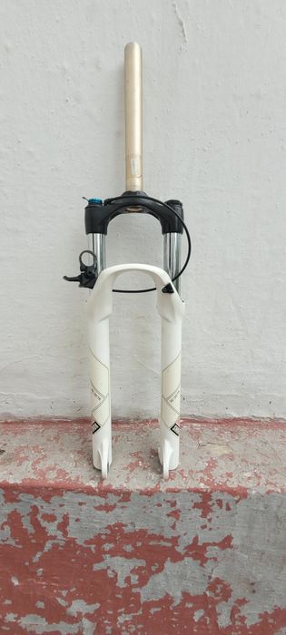 Вилка Rock shox XC 30 TK