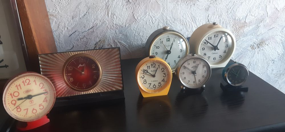 Часы     советские