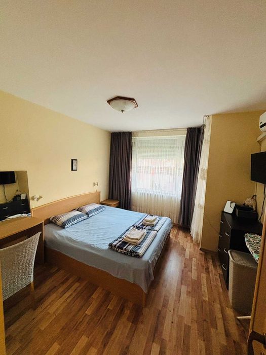 Под Наем Апартамент двустаен в затворен комплекс Sunny Ford