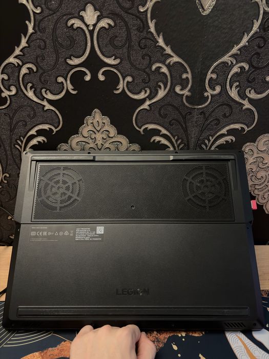 Продам ноутбук lenovo legion