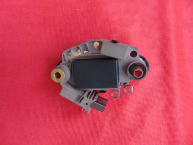 Releu alternator BMW mufa 3 pini