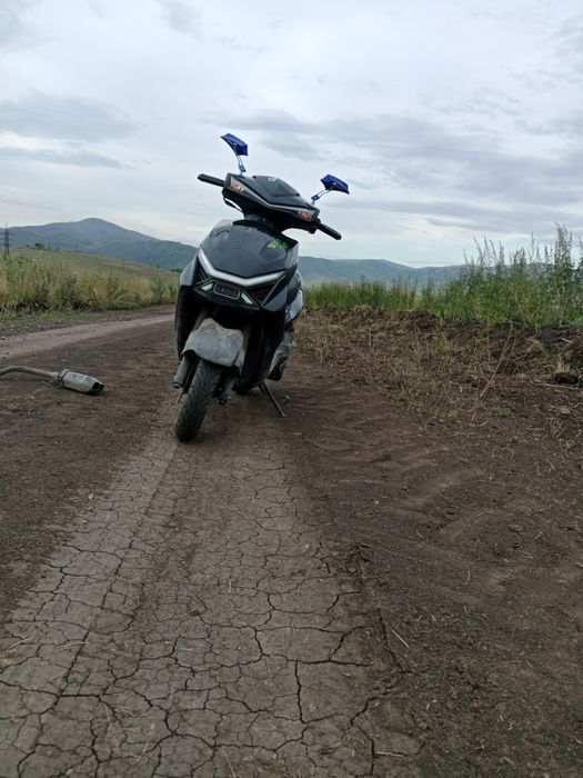 Срочна Скутор М8