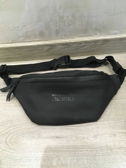 OUTDOOR §Essentials waterproof чанта за кръст