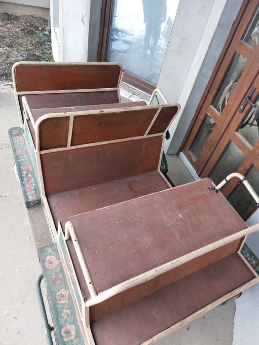 Caruța duoa cai poni