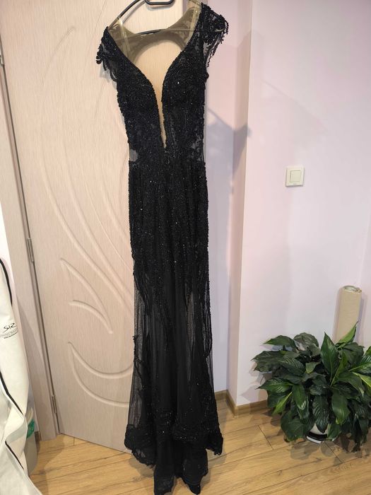 Бална рокля на Стоян Радичев