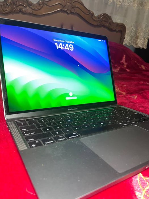 Macbook Pro 13inch M1