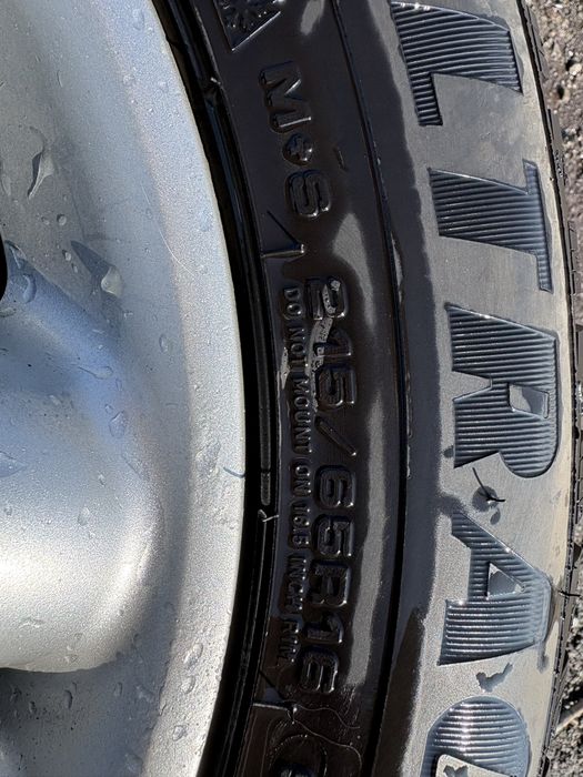 Джанти с гуми за Land rover Freelander 16”