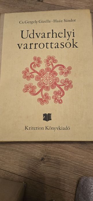 Vand colectie cusaturi populare maghiare