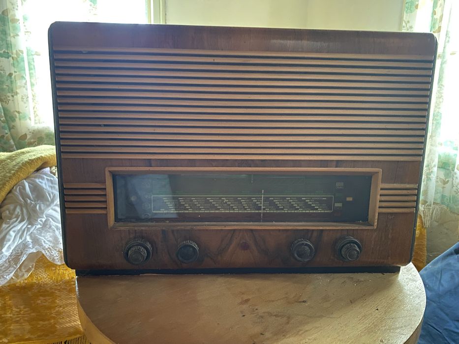 Радио тесла с “магическо око “1950г/1952г