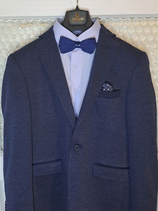 Мъжки спортен костюм