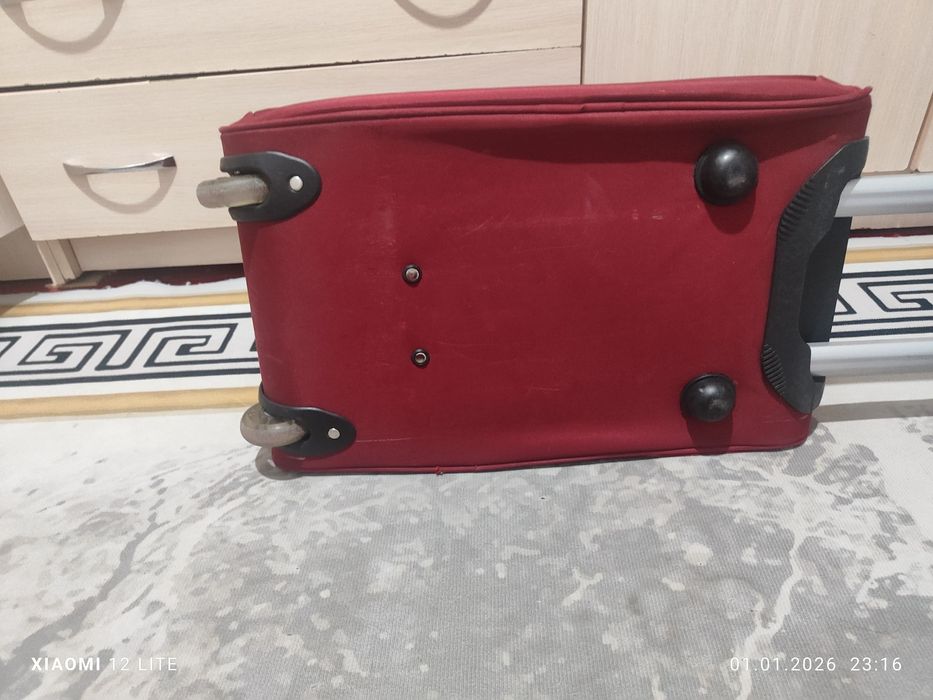 Сумка на колесах