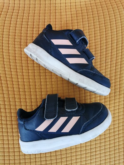 Adidași copii Adidas 19 cu arici ușori  comozi și practici