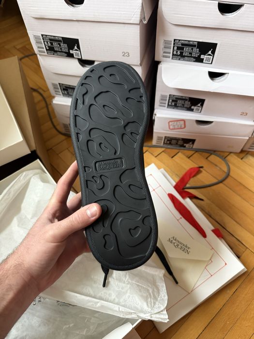 Alexander McQueen Negrii marimea 38, 42, 43