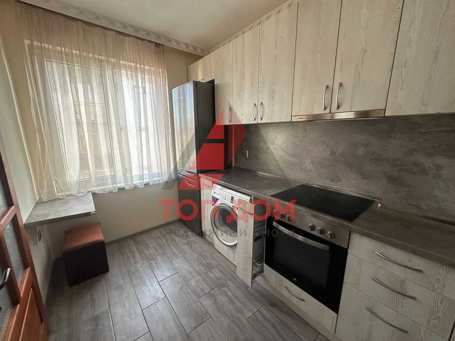 Дава се под наем Четиристаен апартамент в Варна, Виница - 110 кв.м за 637.5 € - Снимка #2