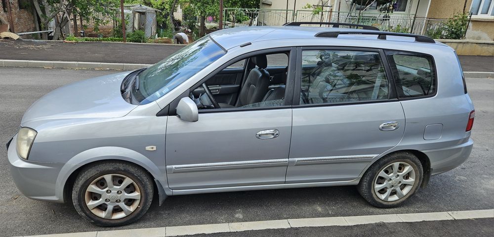 Kia Carens 2.0 CRDI