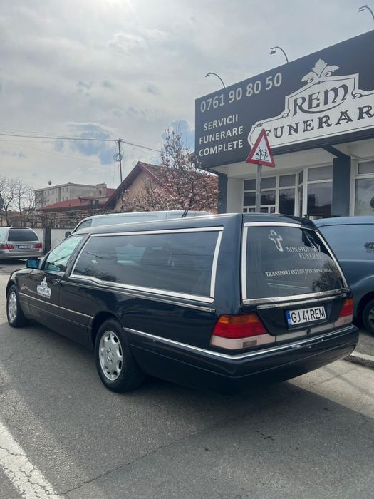 Mercedes funerar dric S class
