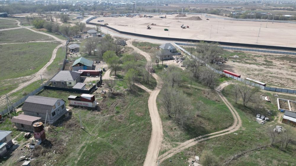Участок под промбазу в пригороде