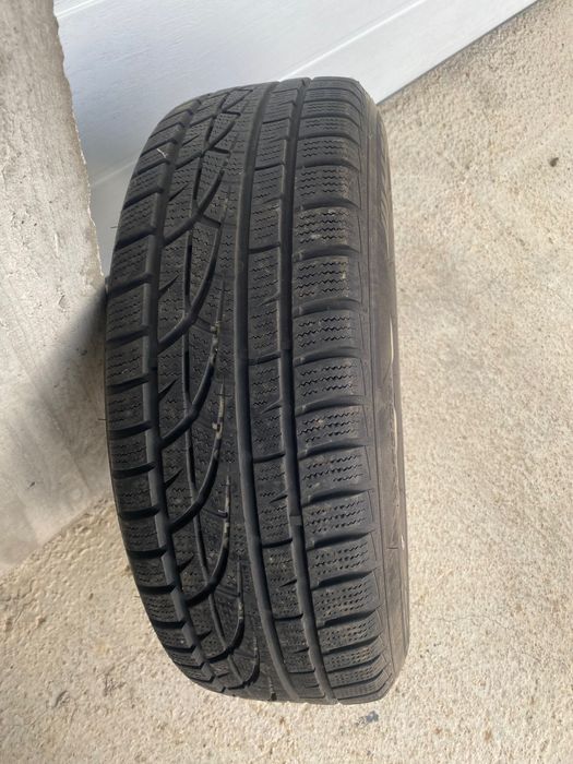 Алуминиеви джанти с гуми