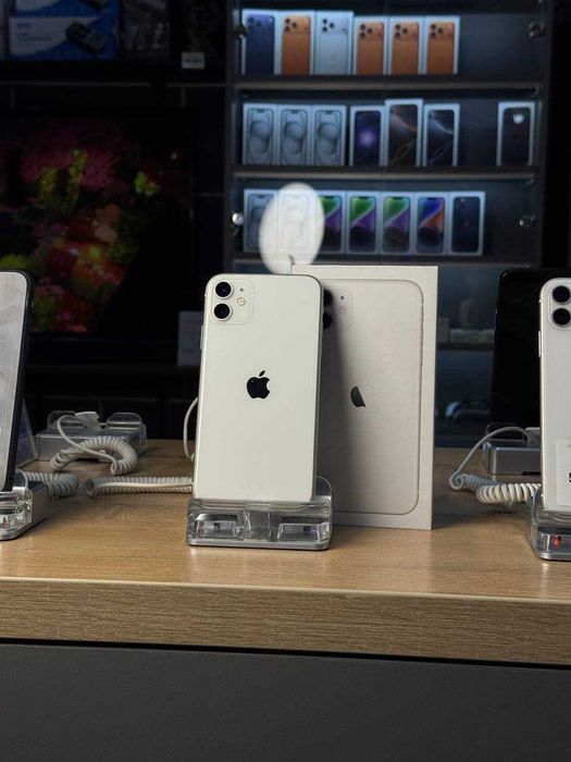 Телефон Apple iPhone 11 128/ Айфон 11 128 код7604