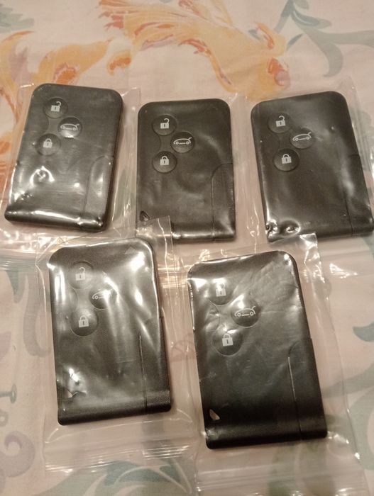 Chei auto/carcase chei auto /cipuri/reparatii chei/telecomenzi garaj