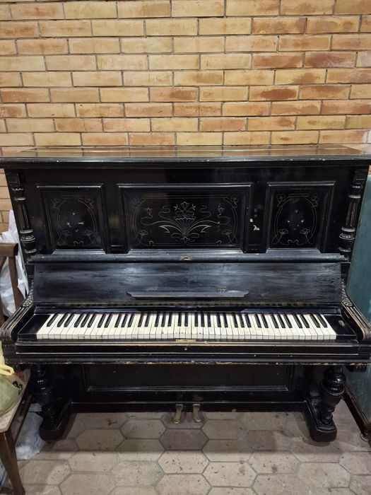 Pianino sotiladi yaxshi holatda