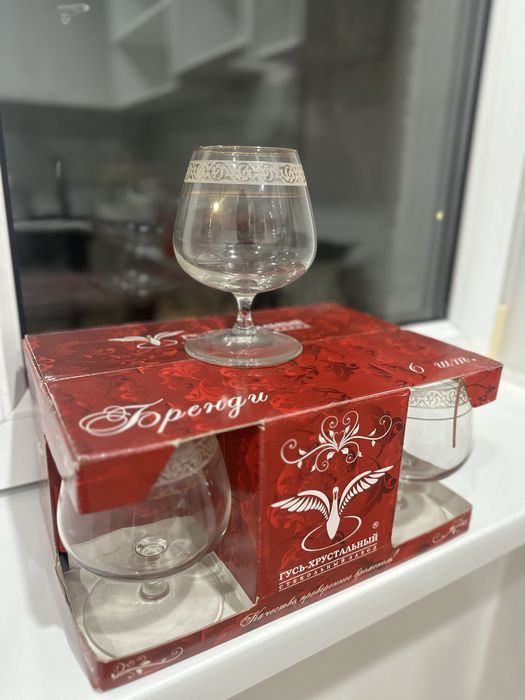 Продам новый набор бокалов