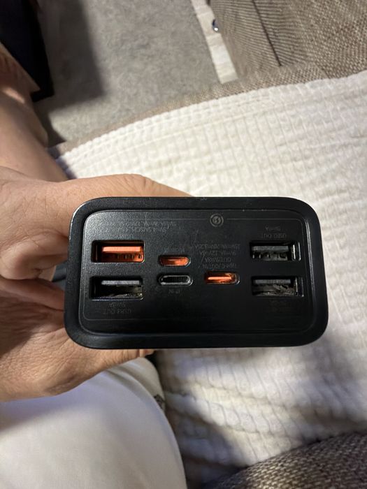 Baterie externă Baseus Amblight 30.000 mAh – 65 W Fast Charging