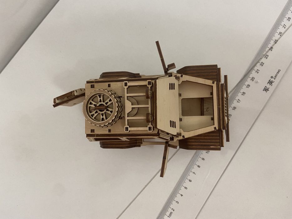 ECOMETHOD 3D деревянный конструктор – модель автомобиля (собранный)