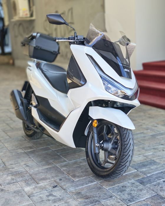 Honda PCX  125..