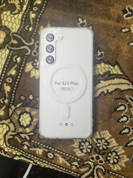 Чехлы максейф на s22+ и на s23+