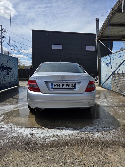 Mercedes w204 din 2009