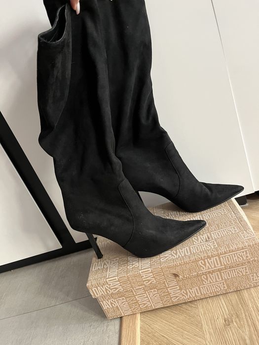 Steve Madden Велурени Ботуши Intruder