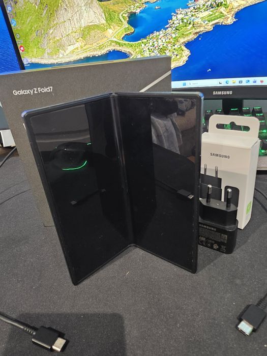 Samsung Z fold 7 256gb