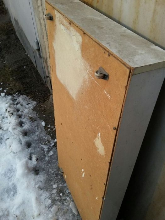 Ящик на колесиках