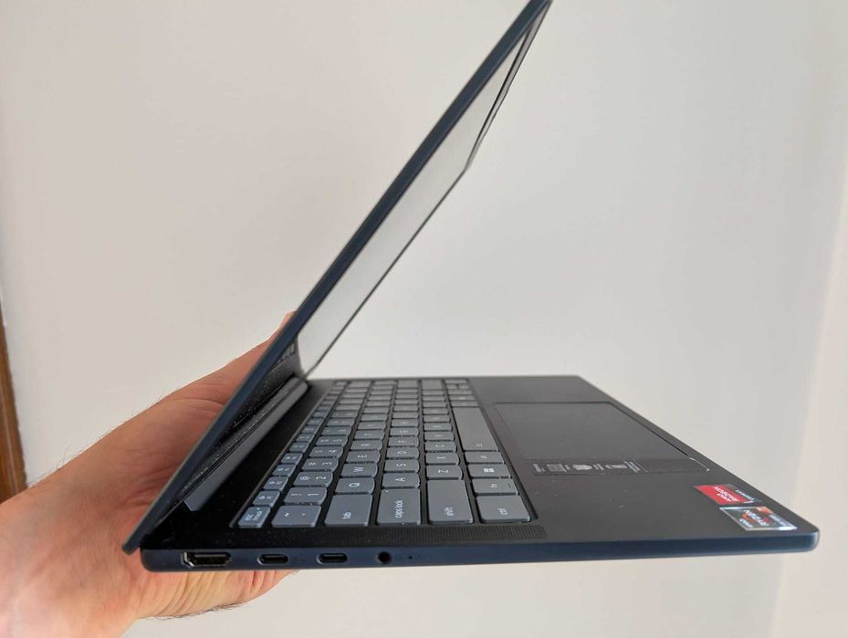 Laptop Lenovo Slim, AMD Ryzen 7, 16gb RAM, 1TB SSD, 1.3kg, Factura, Garantie 16 luni