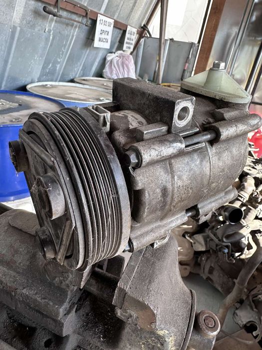 AC компресори за автоклиматици