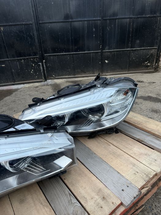 Фарове Бмв х5 Ф15 ксенон (farove Bmw x5 f15 )
