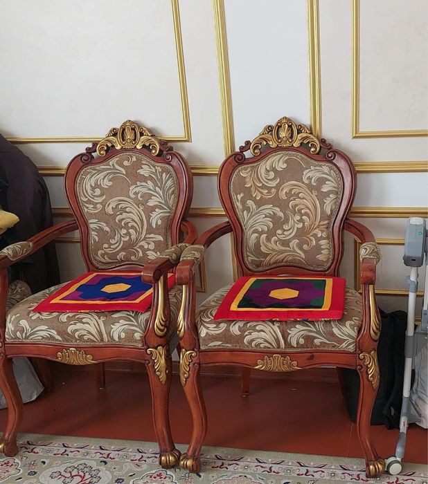 Обеденный комплект в дворцовом стиле